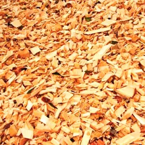 Щепа топливная оптом в Одинцово и других различных марок заказать от 16 тонн